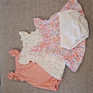 Carter's newborn sets